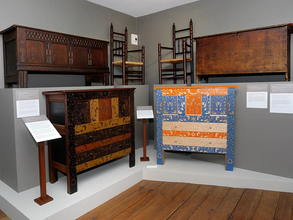 Furniture-Masterworks_006.jpg