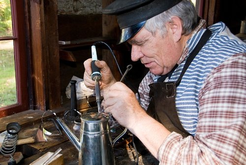 Historic Trade Demonstration: Tinsmithing with Bill McMillen 