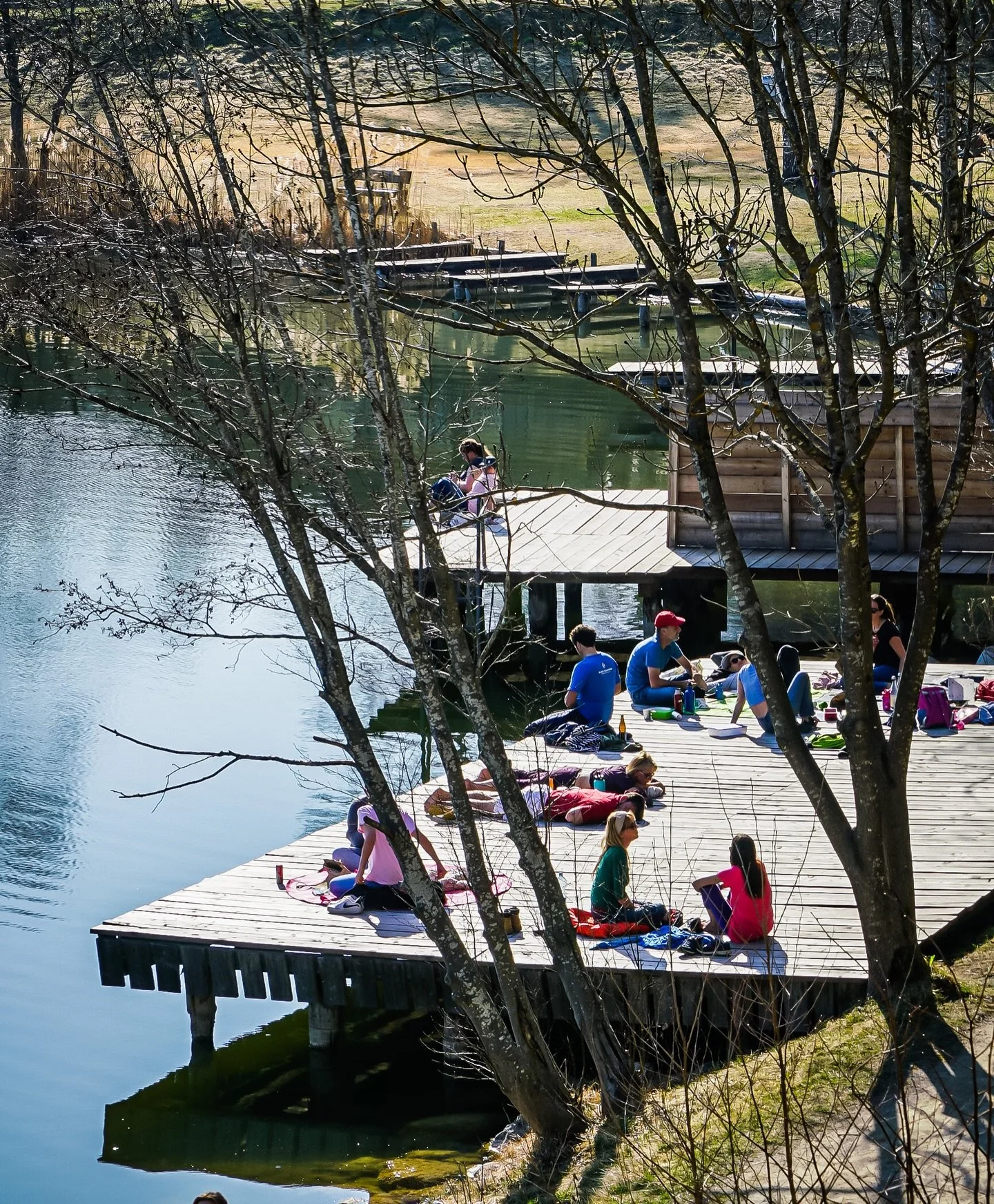 Lunch auf der Seeterrasse, sonnen am Steg, Aperitivo mit Freunden&hellip; Lansersee weekending