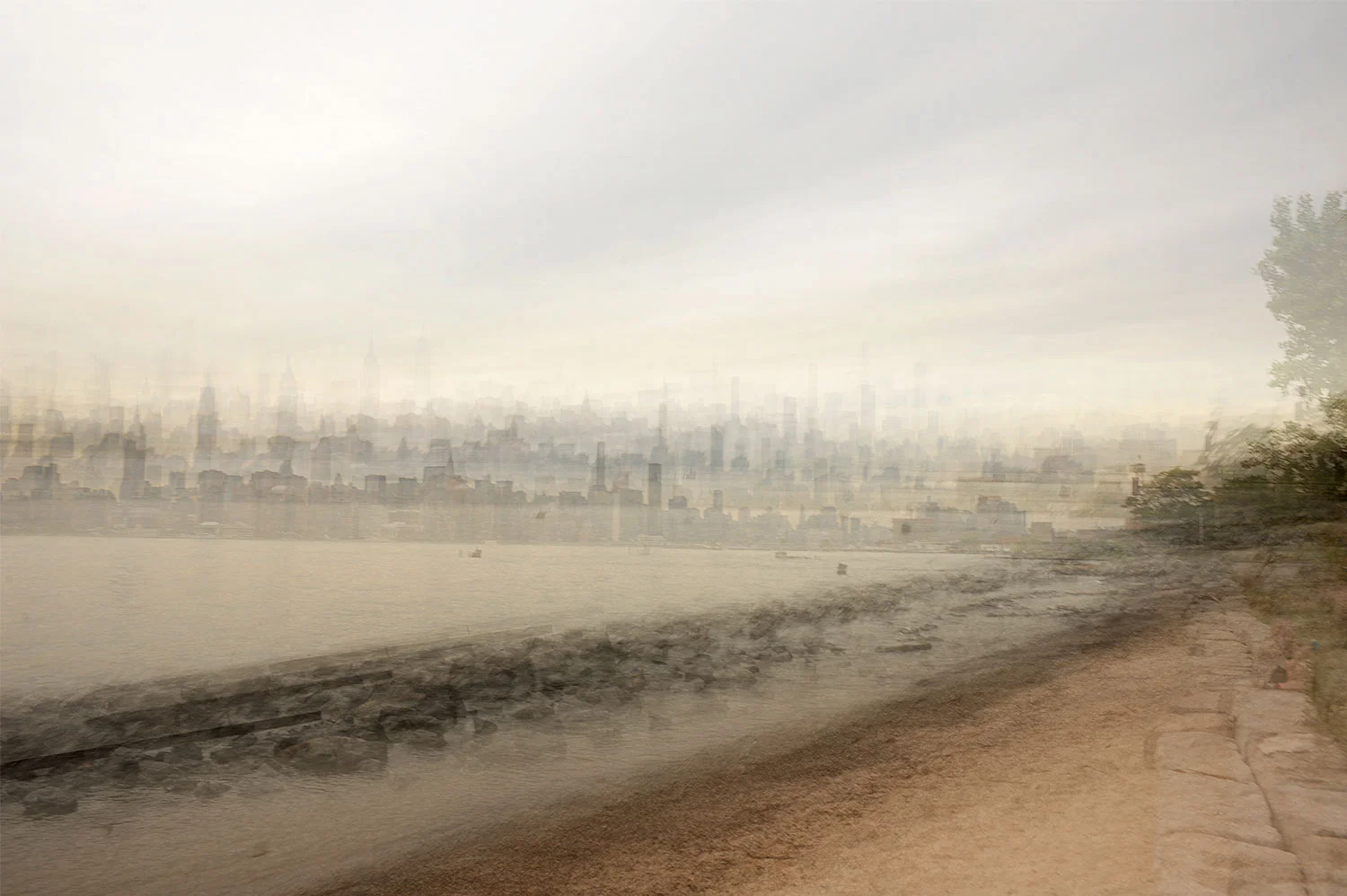 Alfonso Bonilla, Hudson River . Chromaluxe Photograph. 18 x 24 in.