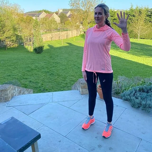 Done! Thanks for the nomination @jessparkypics. I nominate @carolinecorrofficial @vivienne.griffin @alice_smellie @mariella_frostrup @alfmoloney_ 🏃🏼&zwj;♀️🏃&zwj;♂️ #Run5donate5nominate5 #runforheroes #nhs #earlybirdgetstheworm @run.for.heroes