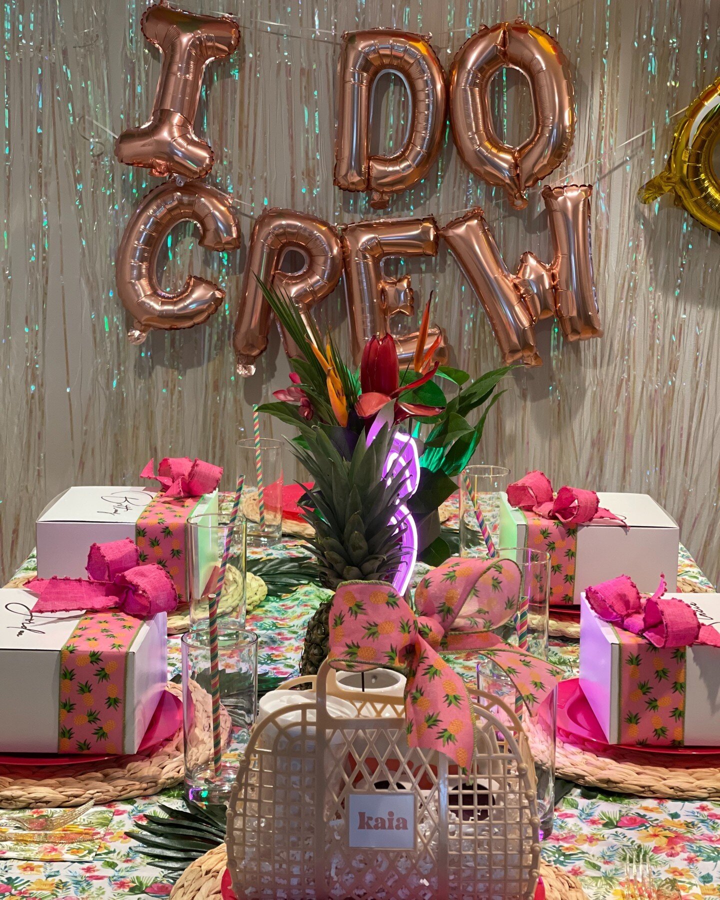 The &quot;I Do Crew&quot; 💍

Bridesmaids dinners/luncheons are the perfect opportunity for brides to show their appreciation to their best gals👰&zwj;♀️

Here at the Perfect Shindig, we stay by your side for every party leading up to your big day!


