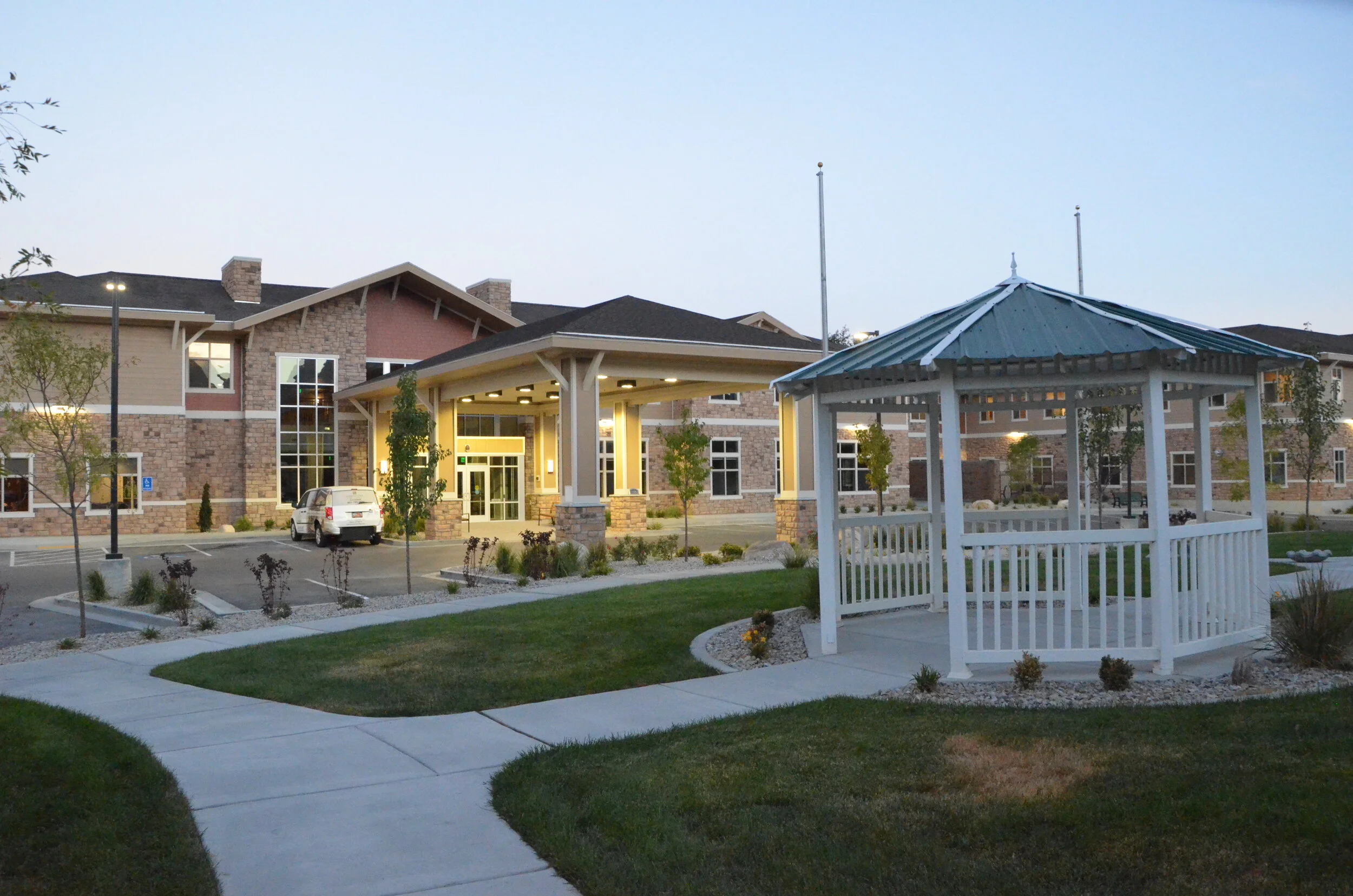 Senior Living Community in Sandy, UT Crescent Senior Living
