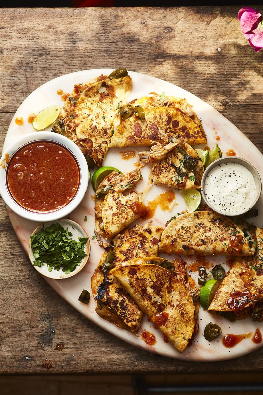Pulled chicken tacos_V2.jpg