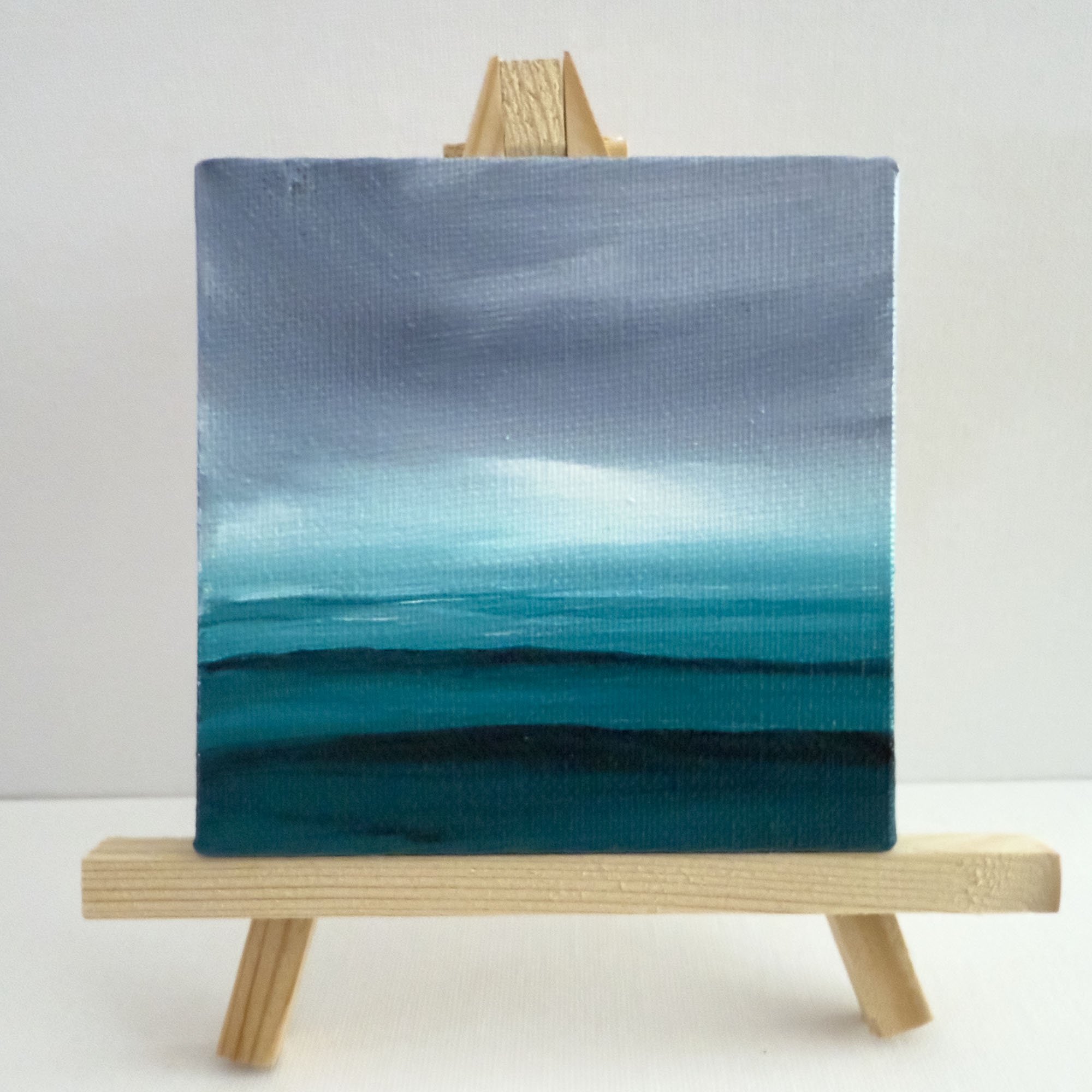 3_easel.jpg
