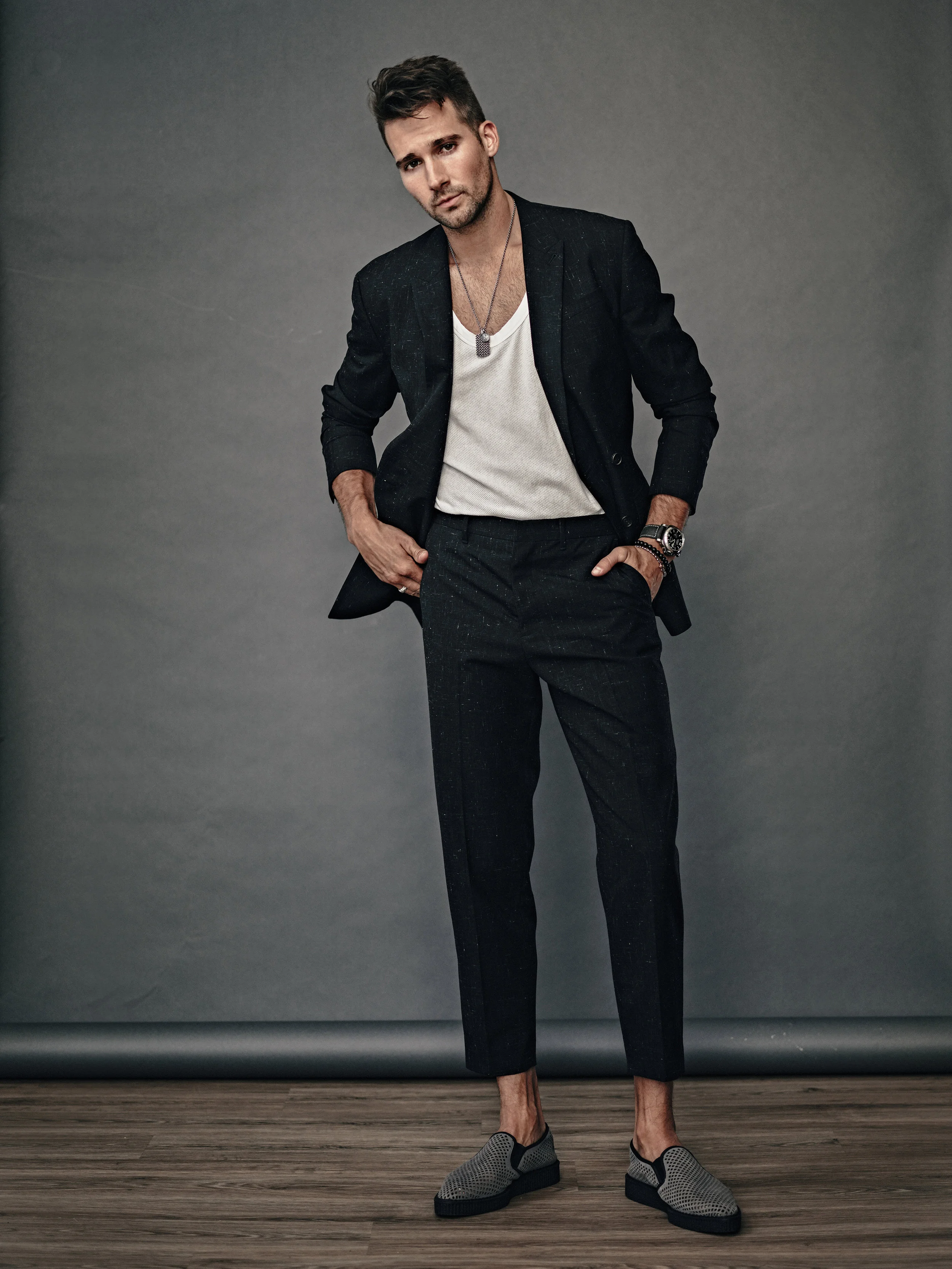 james_look01_26124_web.jpg
