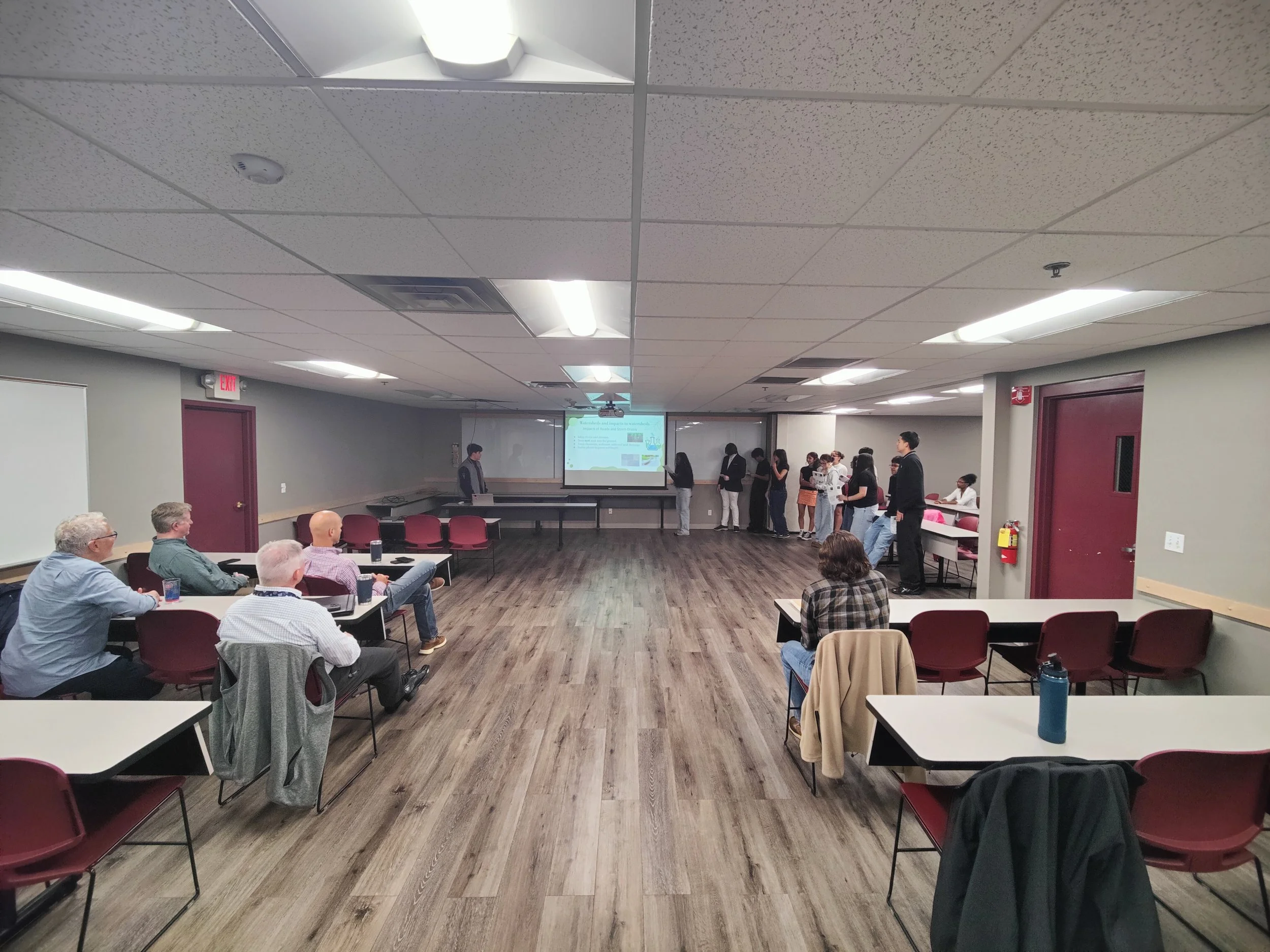 Full room.jpg