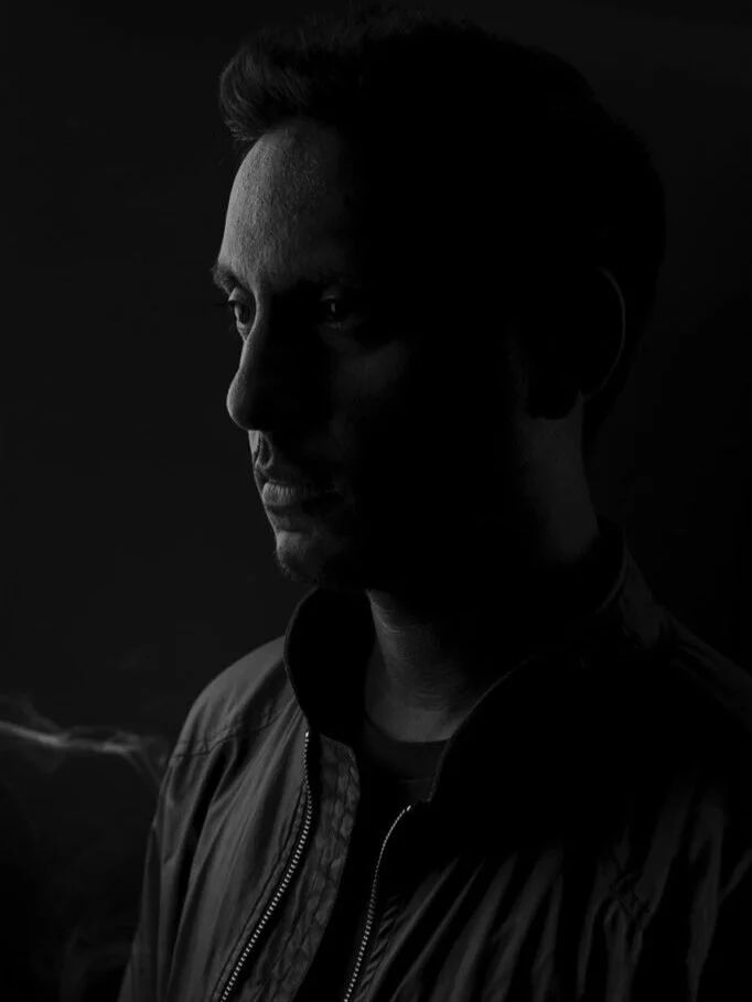 raj-682x1024.jpg
