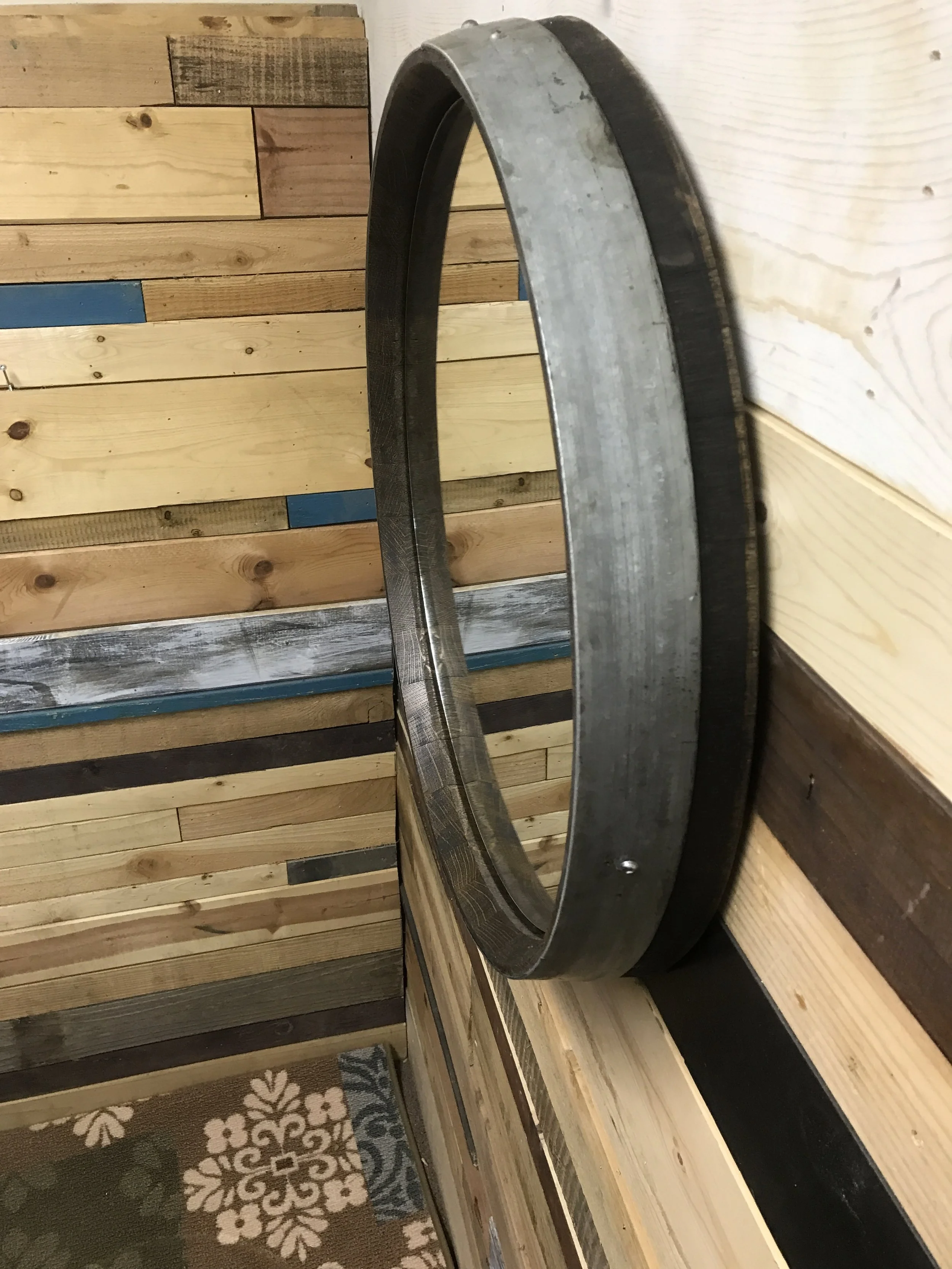 mirror4.jpg