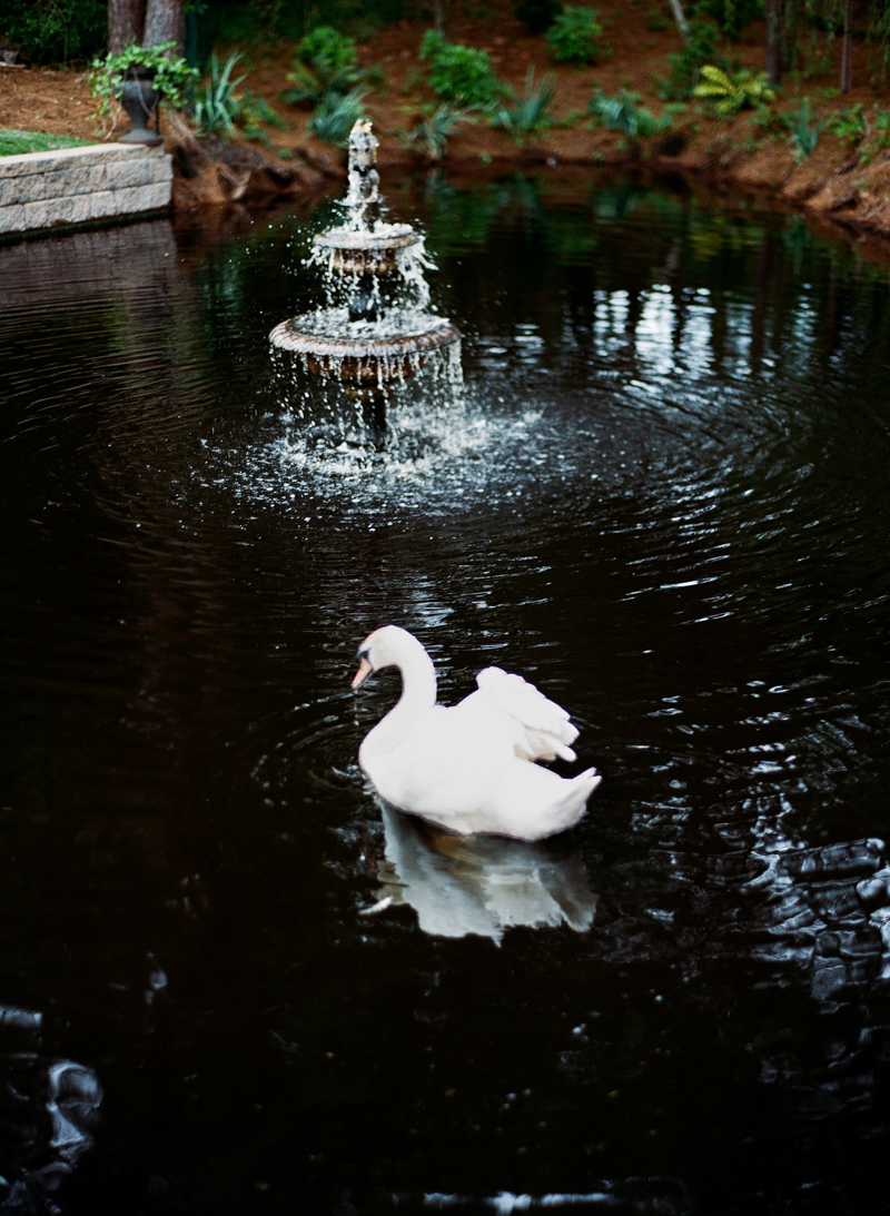 luxury-wedding-at-the-watson-house-emerald-isle-10.jpg