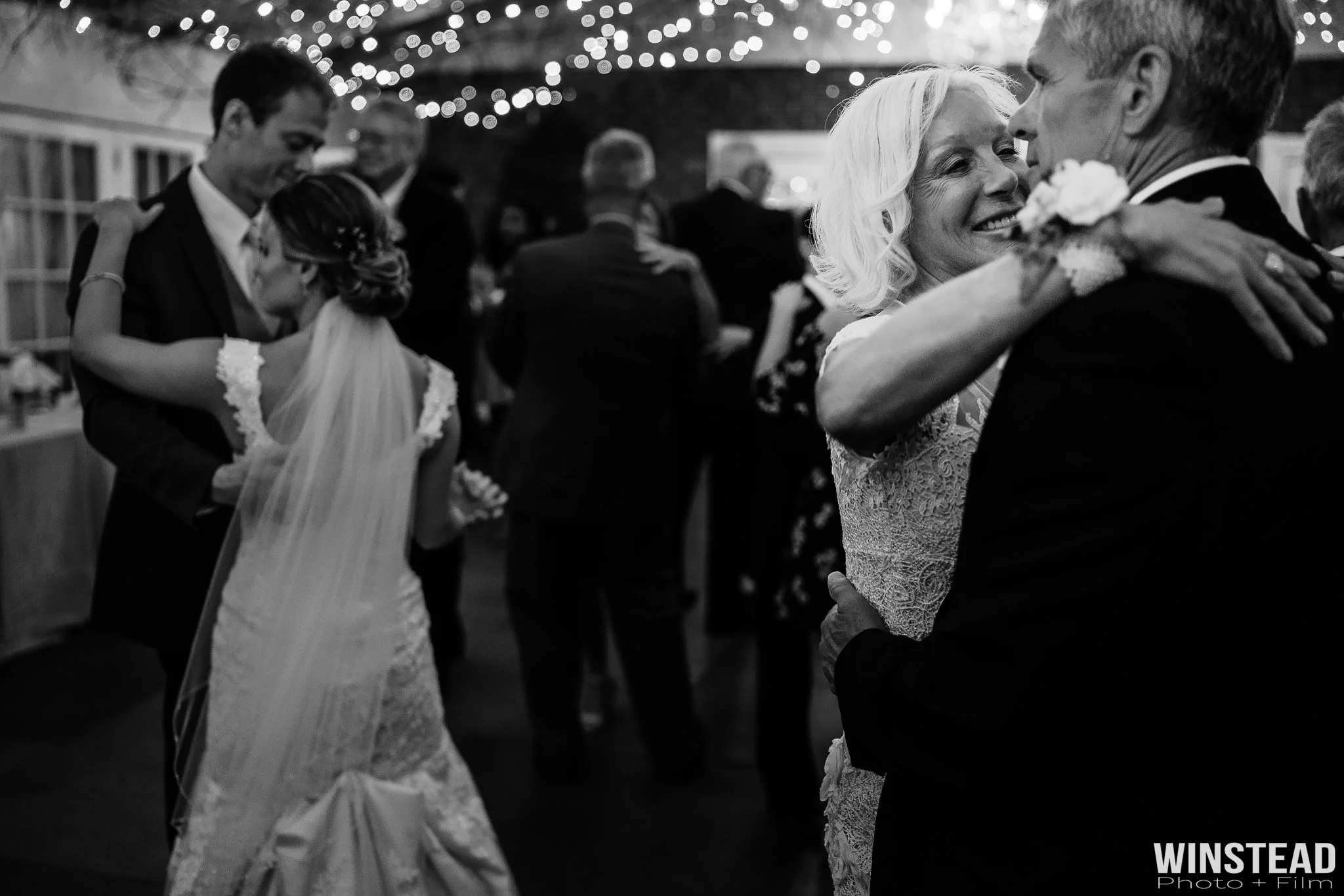 Julia&Will_SneakPeeks_030.jpg