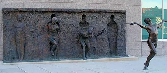 Breaking the Mold - Beethoven's (r)evolution