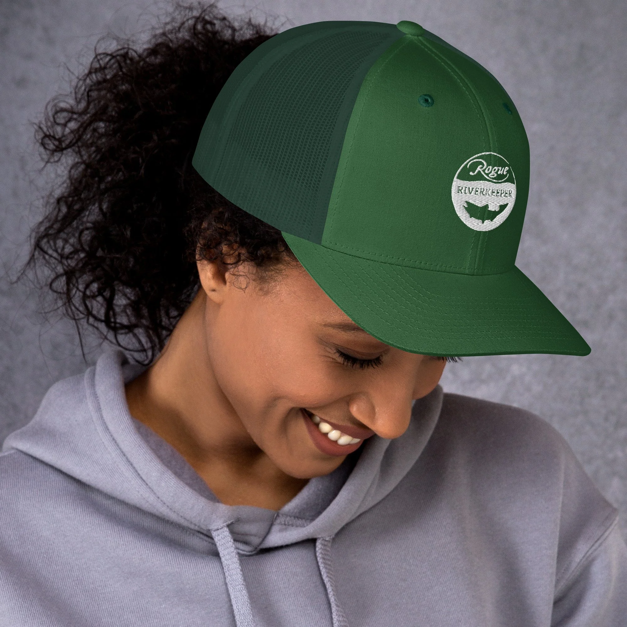 retro-trucker-hat-evergreen-right-6a618129f0d82.jpg