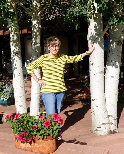 "NEIGHBORS HELP NEIGHBORS. IT'S THE CODE OF THE WEST"