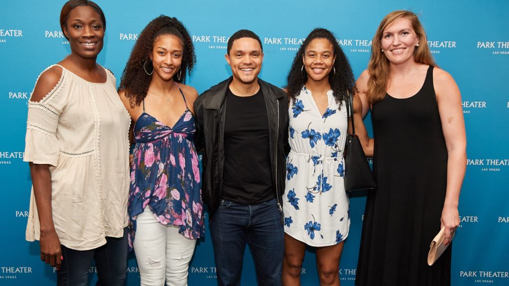 The Daily Show” host Trevor Noah met with members of the Las Vegas Aces after his show at the MGM Park. From left: Rushia Brown, Jaime Nared, Noah, Nia Coffey and Carolyn Swords. Photo: Al Powers