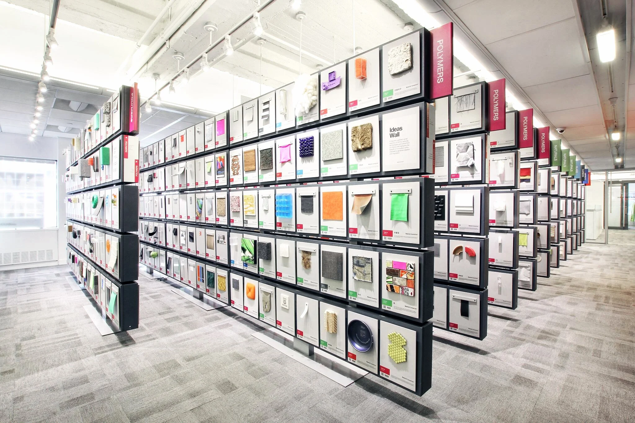 Material ConneXion is a materials consultancy that helps companies source and create libraries of advanced materials to enhance the performance, aesthetics and sustainability of their projects (New York, USA).