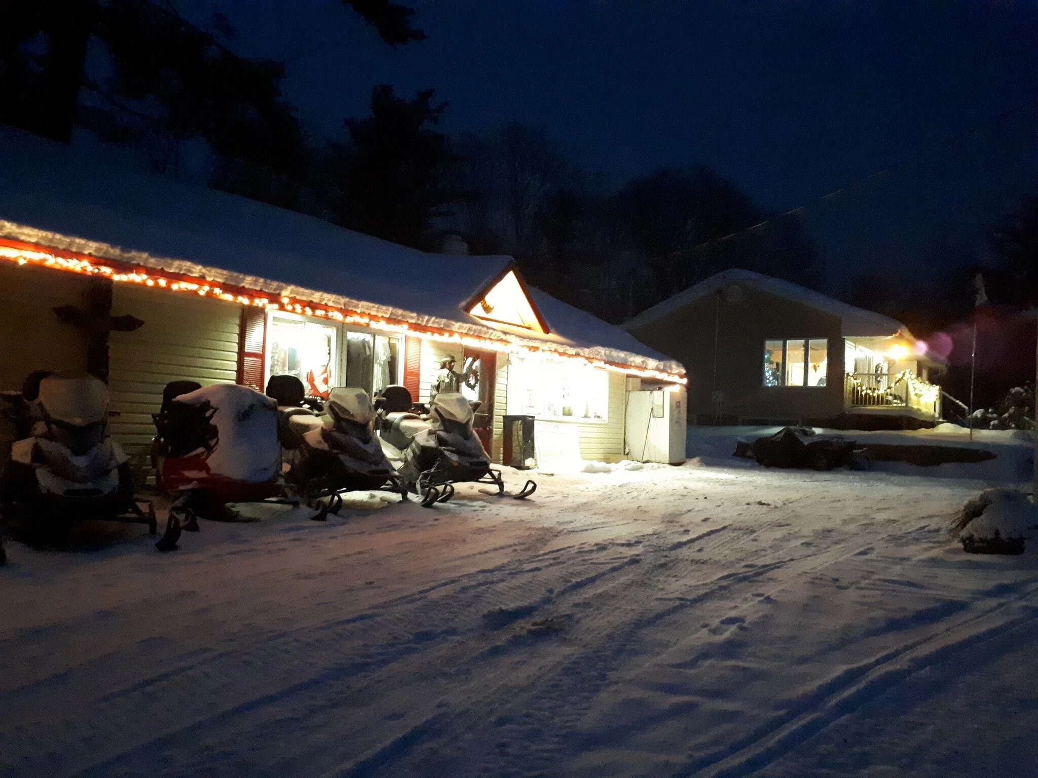 Home Eagle Lake Narrows Country Store South River, ON