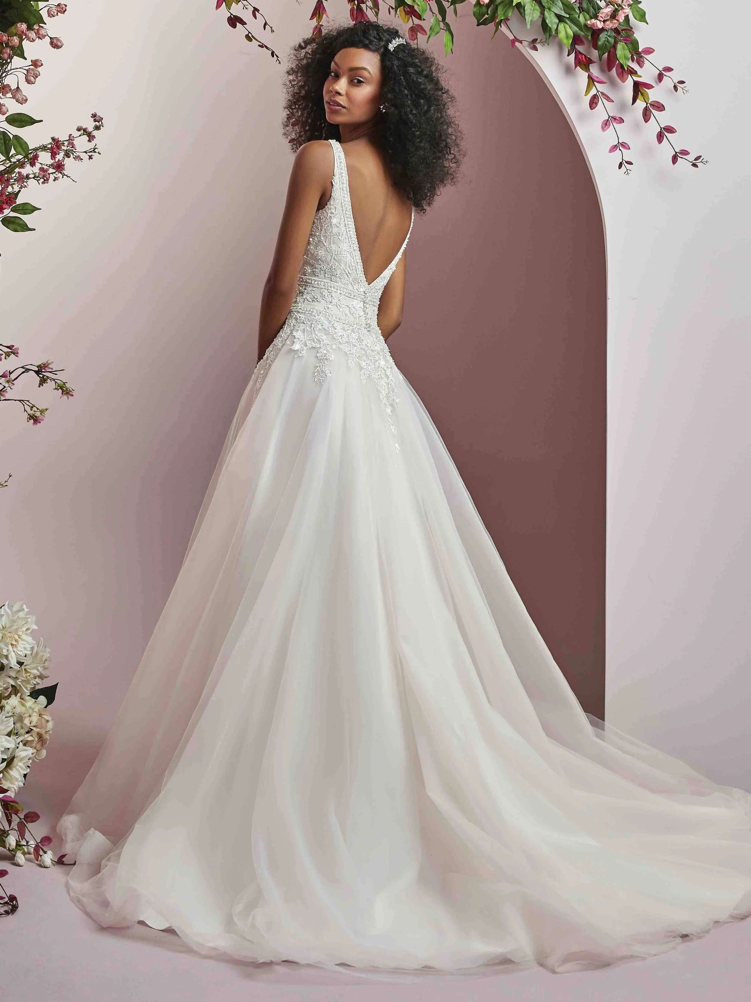 Rebecca-Ingram-Wynona-8RN725-Back.jpg