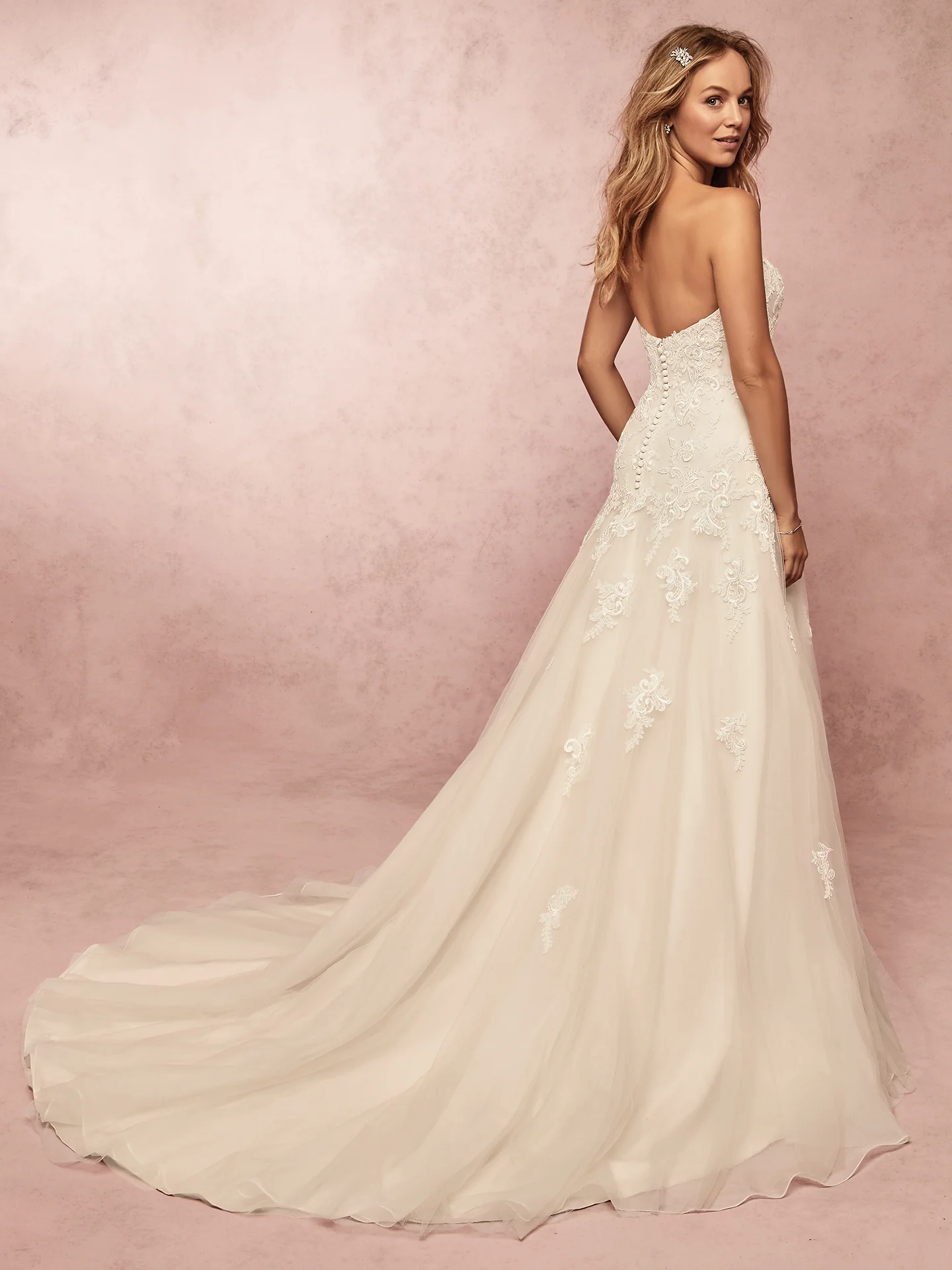 Rebecca-Ingram-Desi-9RN005-Back.jpg