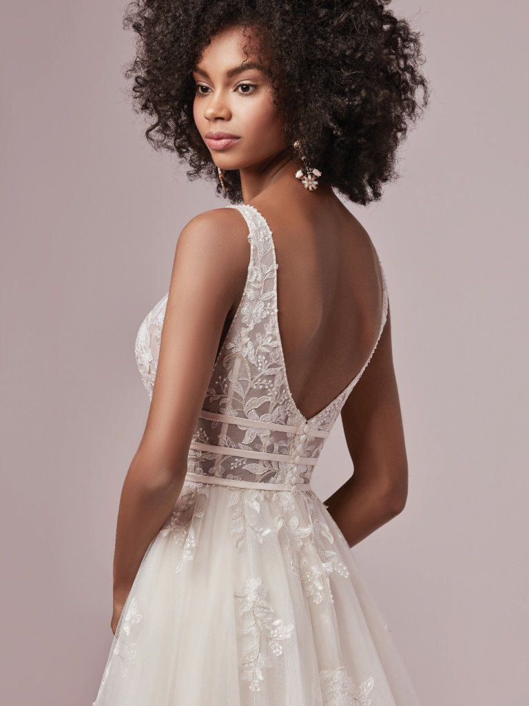 Rebecca-Ingram-Raelynn-9RT827-Alt2.jpg