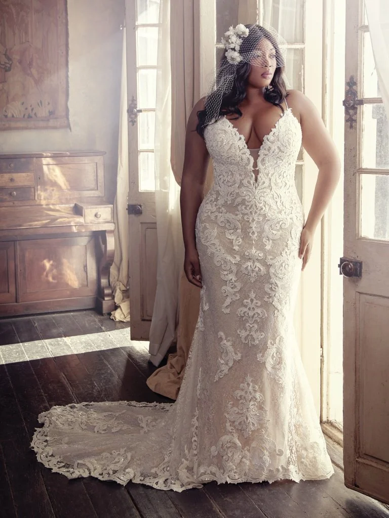 Maggie-Sottero-Tuscany-Marie-8MS794AC-Curve-PROMO1.jpg
