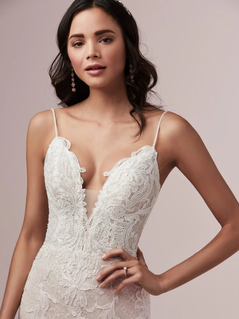 Rebecca-Ingram-Laurette-9RS892-Alt1.jpg