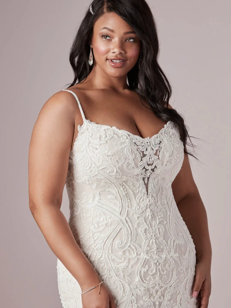 Large - Rebecca-Ingram-Corrine-20RC178-Curve-Alt1.jpg