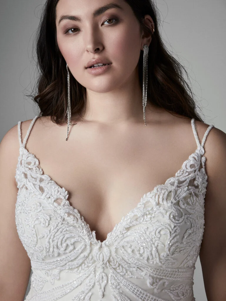 Large - Sottero-and-Midgley-Devon-20ST258-Curve-Alt3.jpg