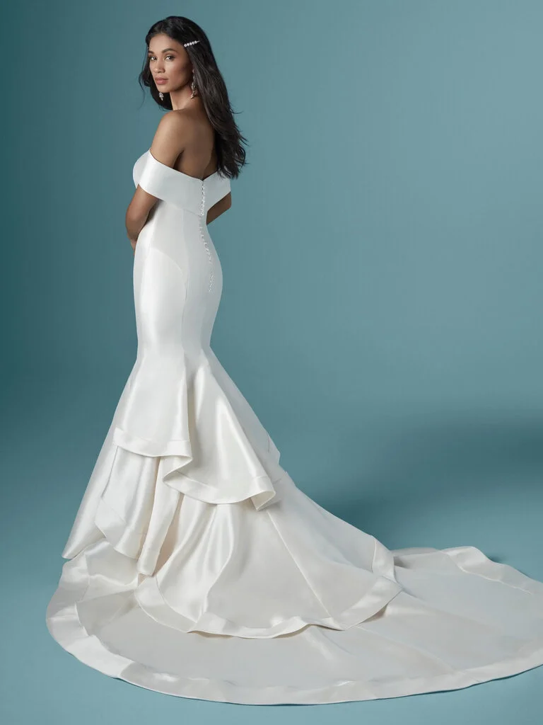 Large - Maggie-Sottero-Justine-20MS200-Back.jpg