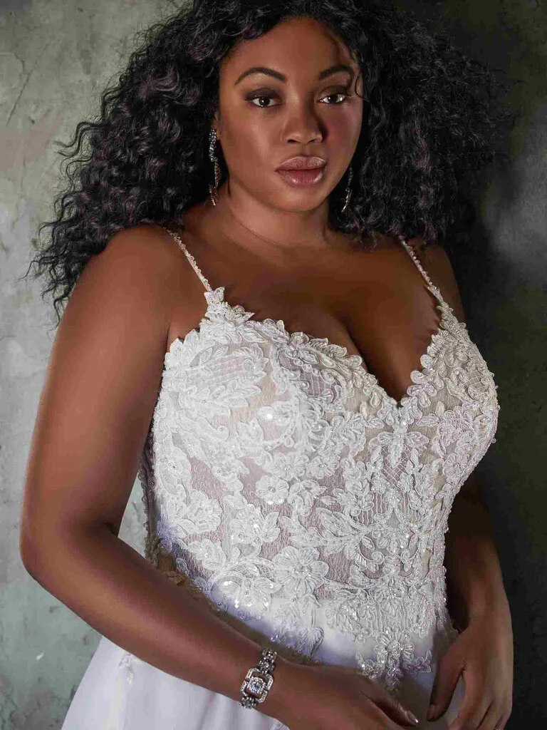 Large - Maggie-Sottero-Savannah-20MC274-Curve-PROMO2.jpg