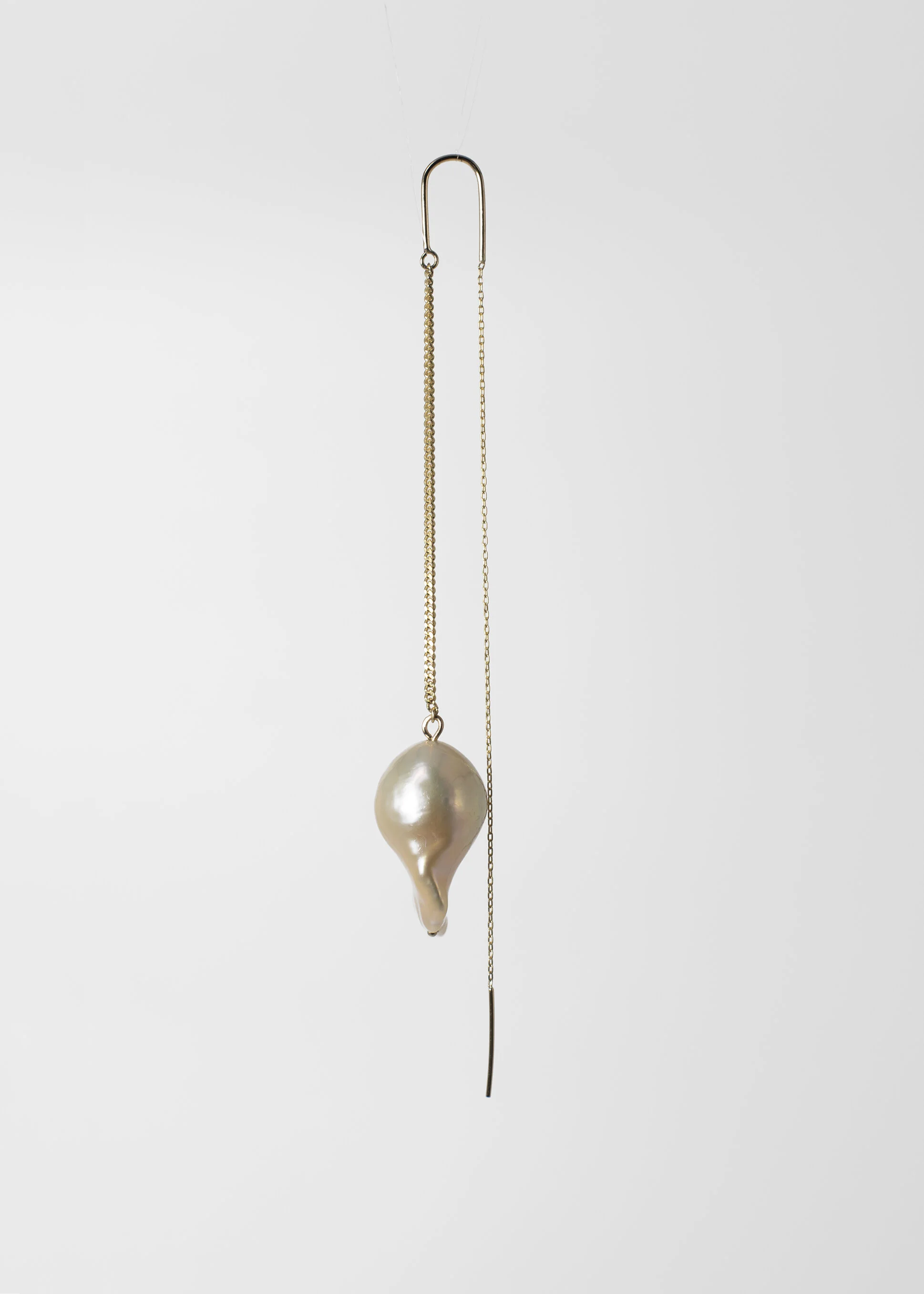 AOF_002_chain_earring_2.jpg
