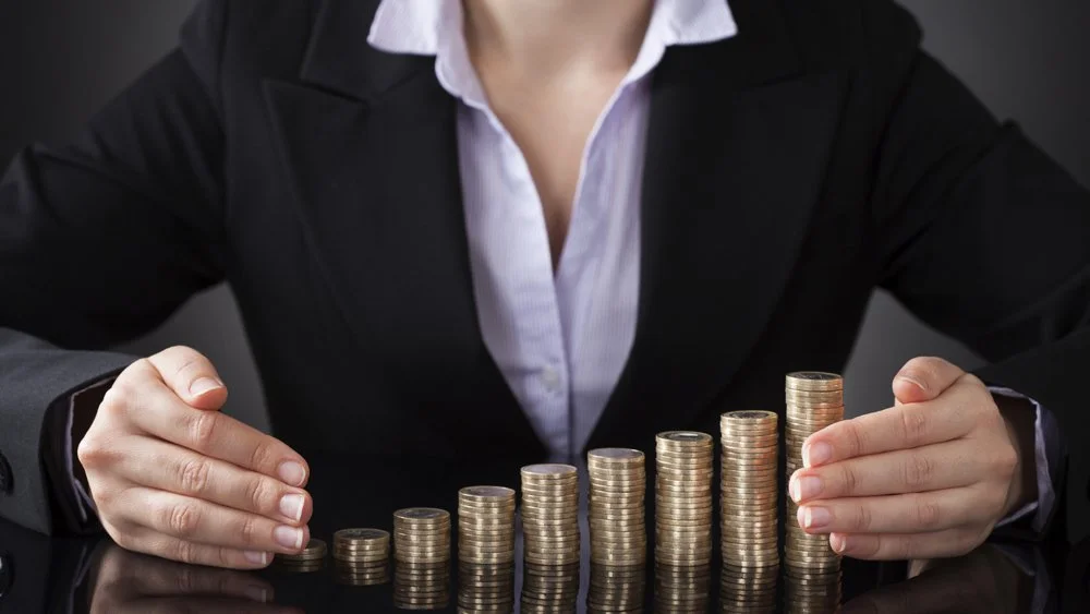 Opportunity Knocking For Women Advisers