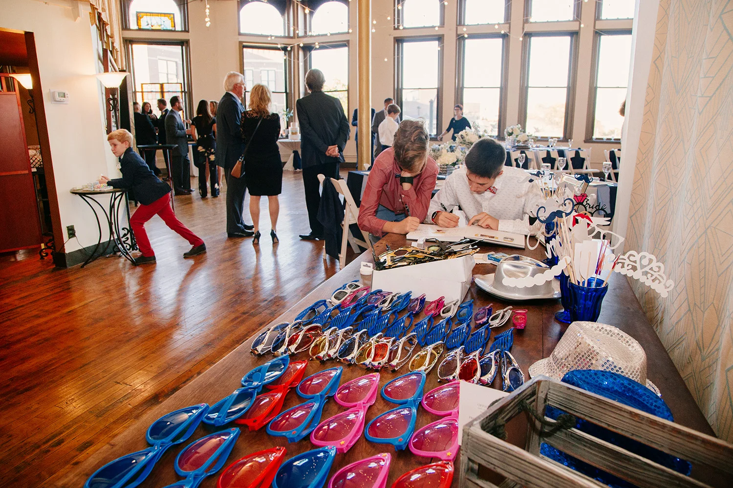 27-MeghanNelson-Creativo-Loft-wedding.jpg