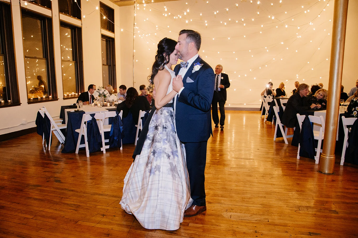 36-MeghanNelson-Creativo-Loft-wedding.jpg