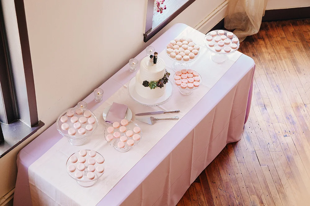 Creativo Loft small wedding venue in Chicago - lavender and blush pink sweets table