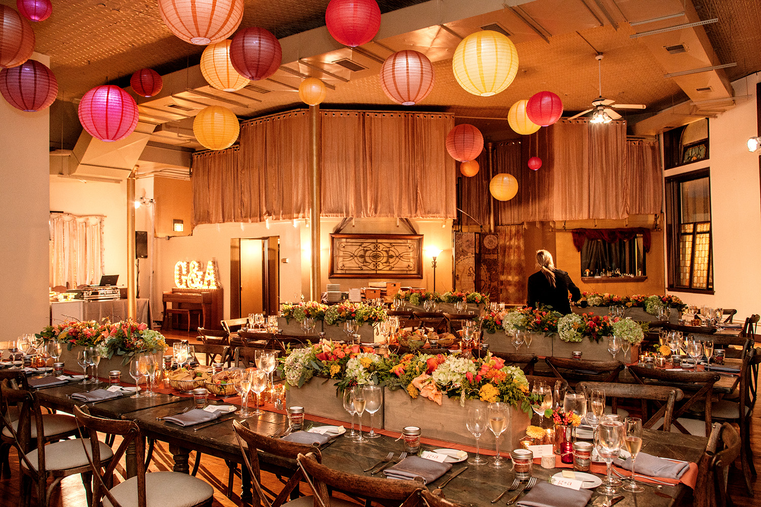 CreativoLoft-fall-farmtables.jpg