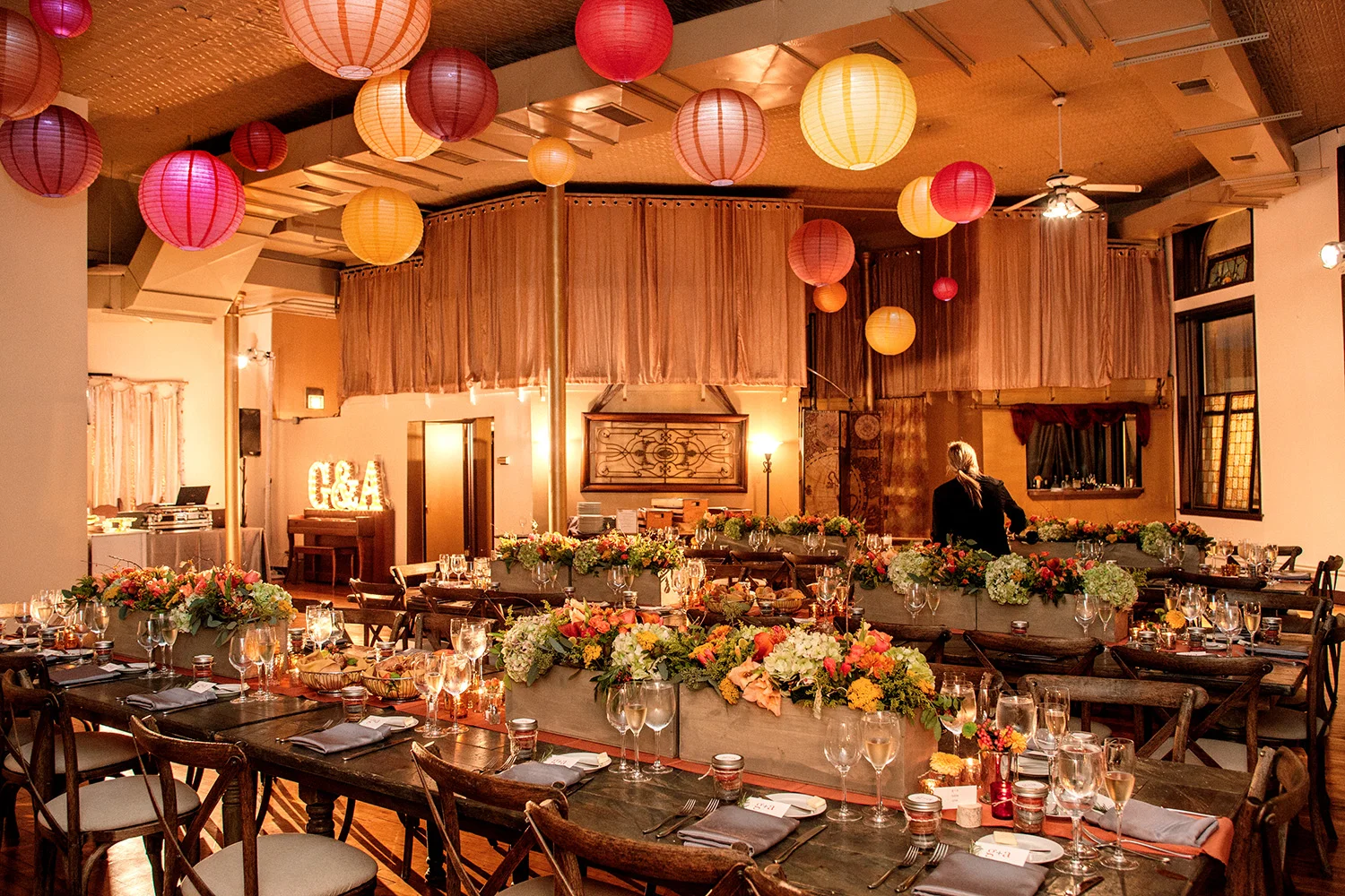 CreativoLoft-fall-farmtables.jpg