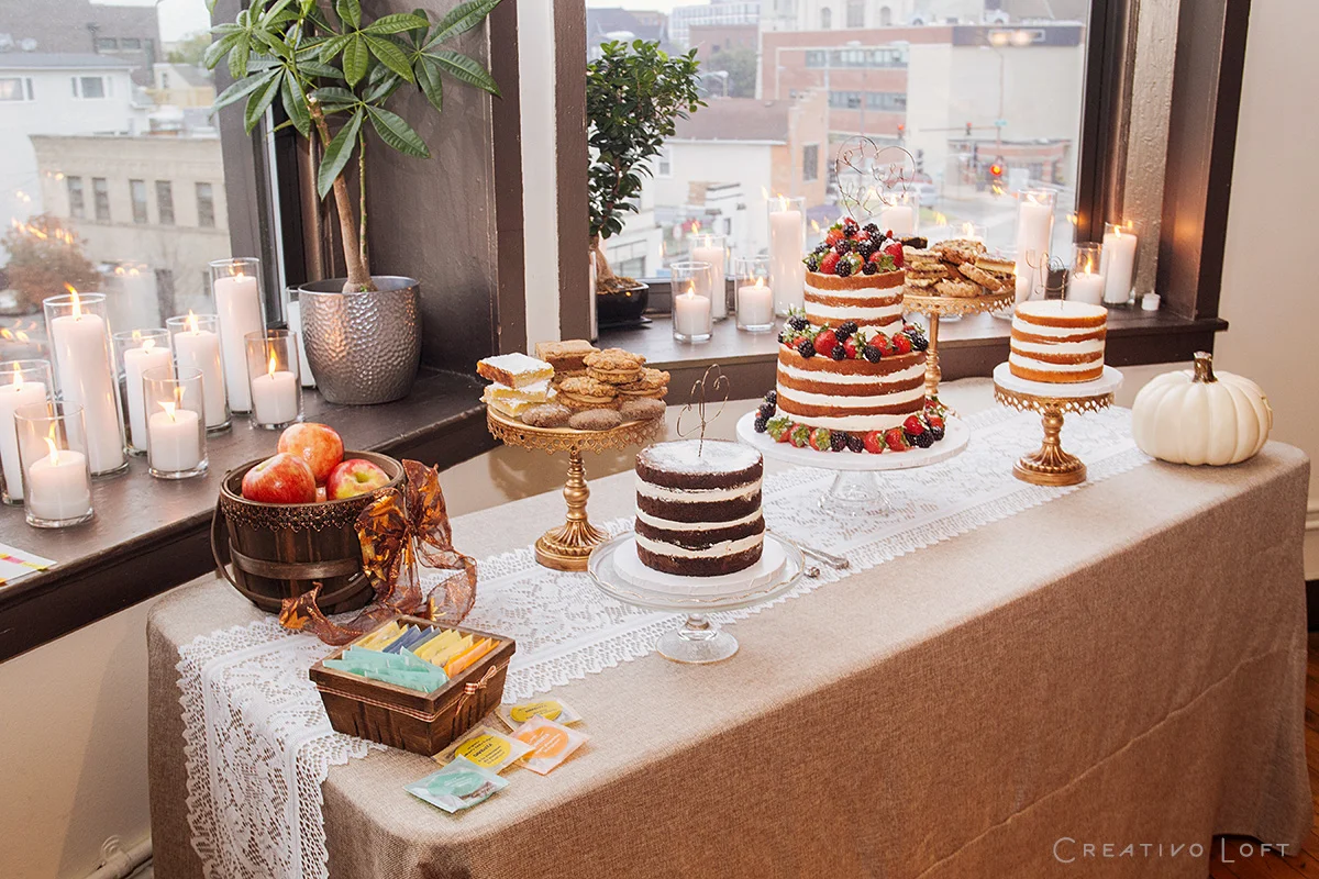 AlexTiffany-naked-cakes.jpg