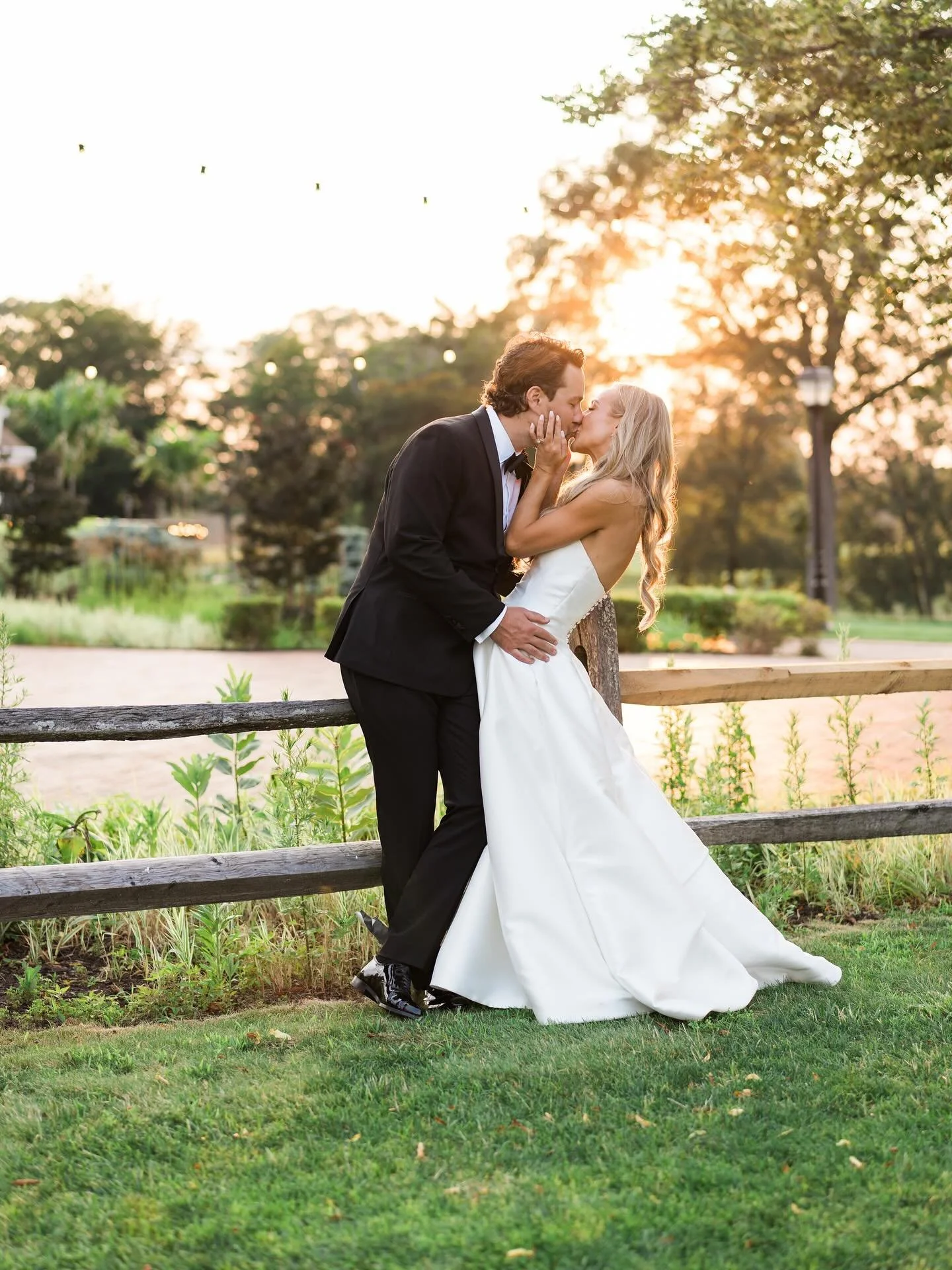 Kiersten &amp; Mark had a 4th of July wedding that was absolutely unforgettable.  Perfect sunset shots, dreamy candids, and everything in-between.  Thankful for such a wonderful day and amazing couple! 
Bride - @kierstengus 
Groom - @m.a.fuchs 
Venue