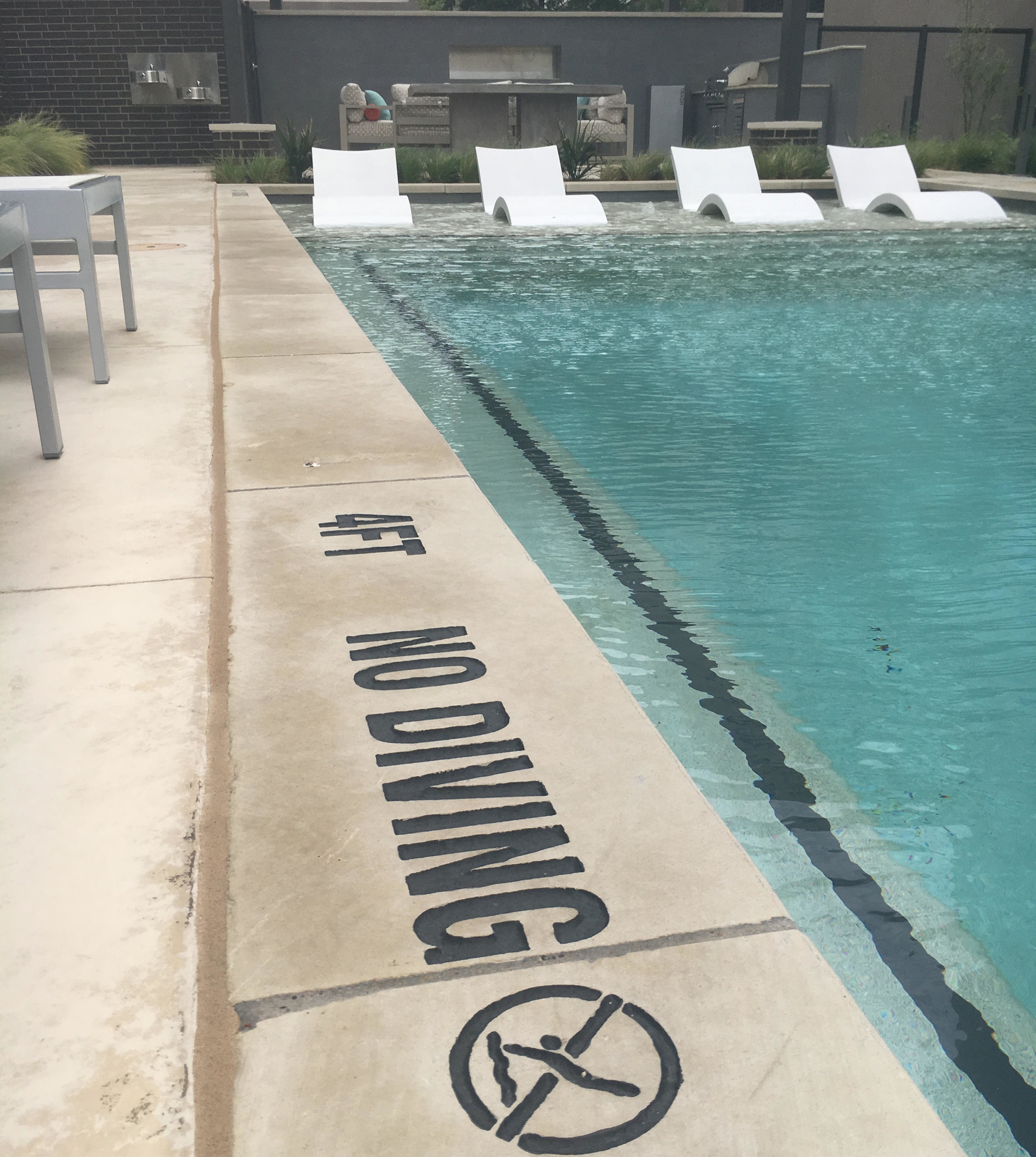 etched pool depth markers