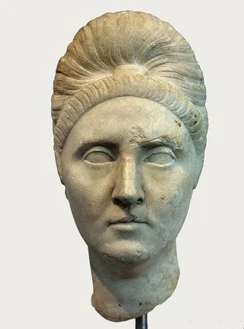 The Rise Fall Of Hair Roman Imperial Portraiture Do Not