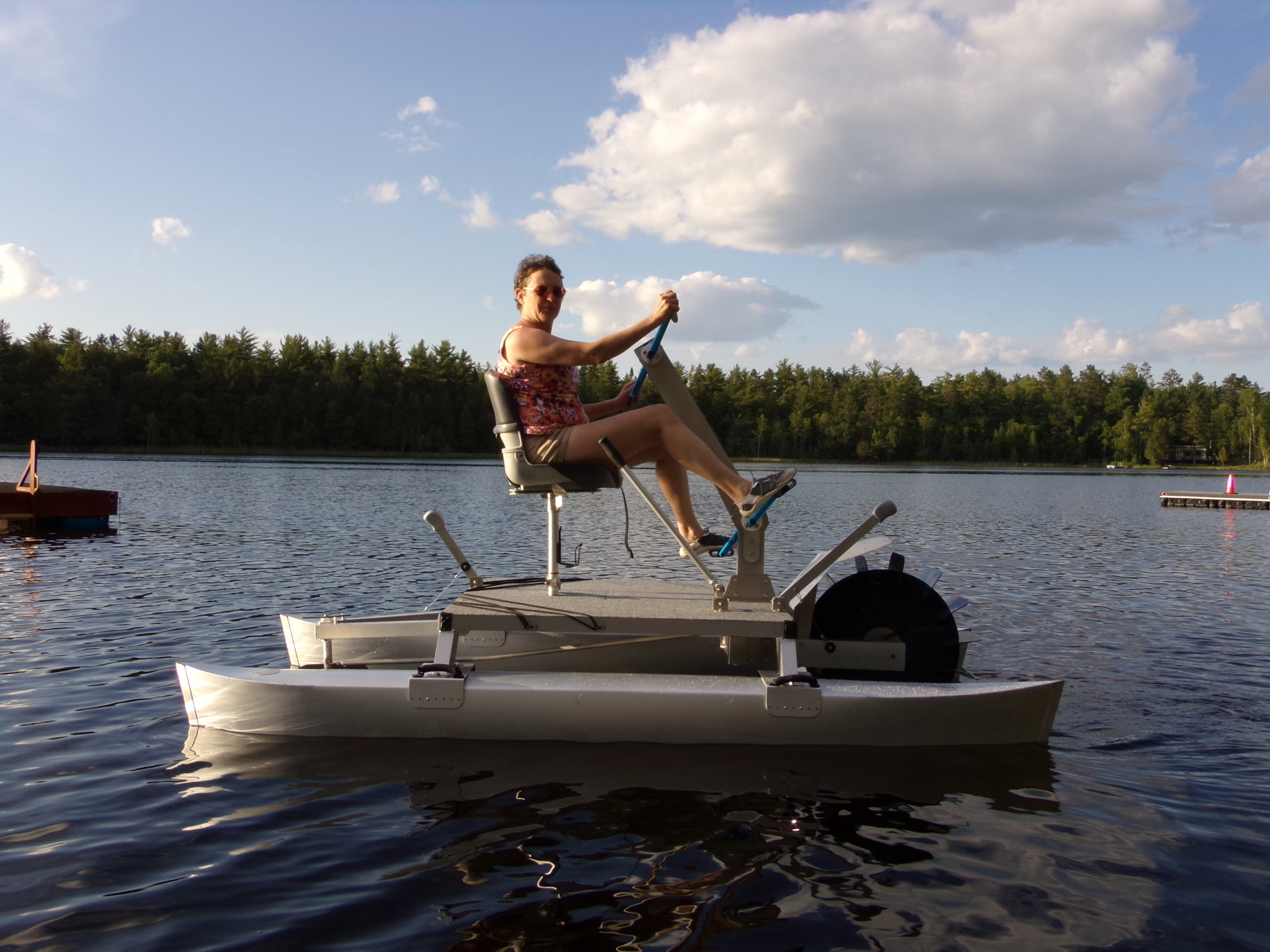 TURBO P-1: one-person pedal boat, light, fast, weed-free, hand & foot  pedals, trolling motor option — TAVO