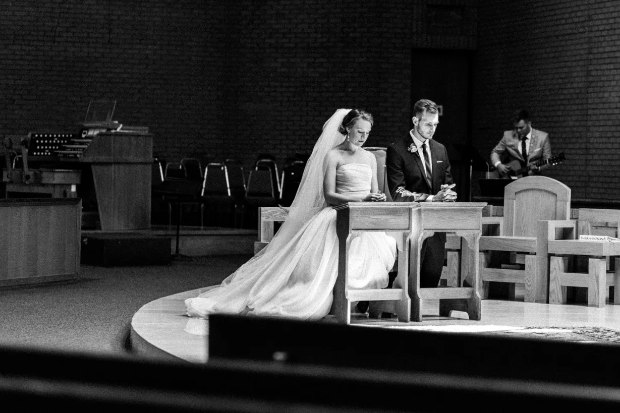 ceremony-pray-couple-1.jpg