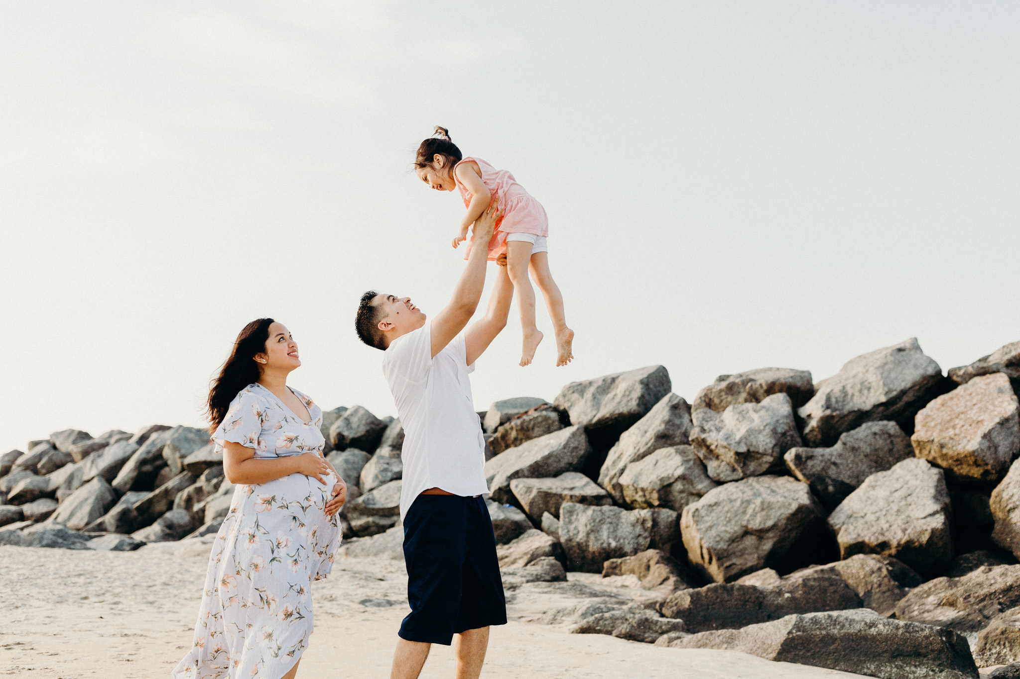maternity-beach-family.jpg
