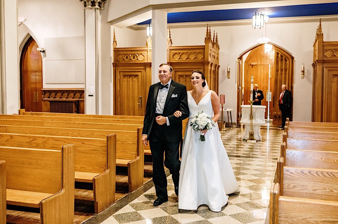 14_gabriel-wedding-sneakpeek-16.jpg