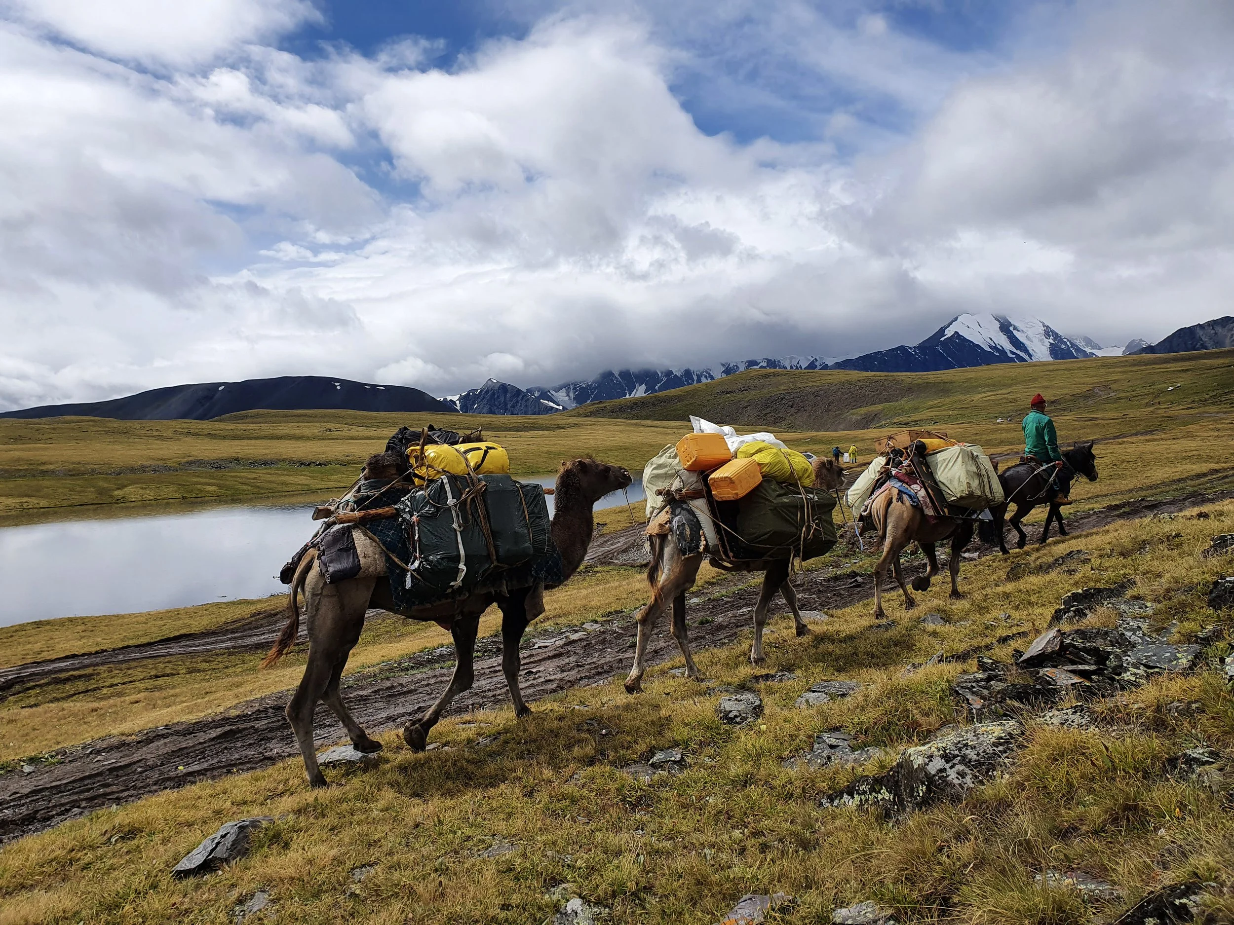 Mongolia's Altai Trek (&amp; Eagle Festival) (17 or 19 days)
