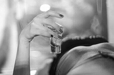 ➕🍹
Just one shot...
.
Always ends up in the most sinful night ever!