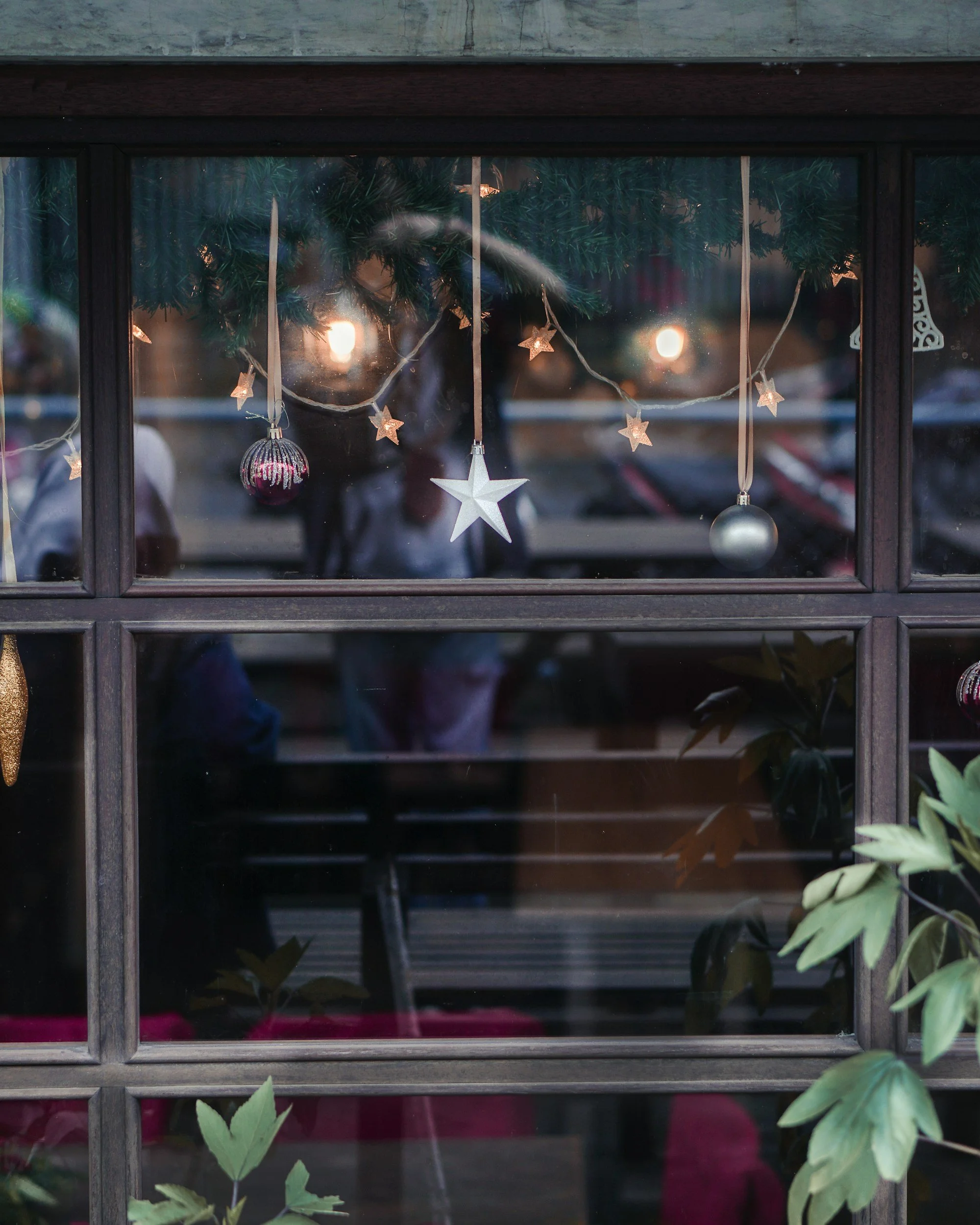 10 Positive Practices to Find Light in the December