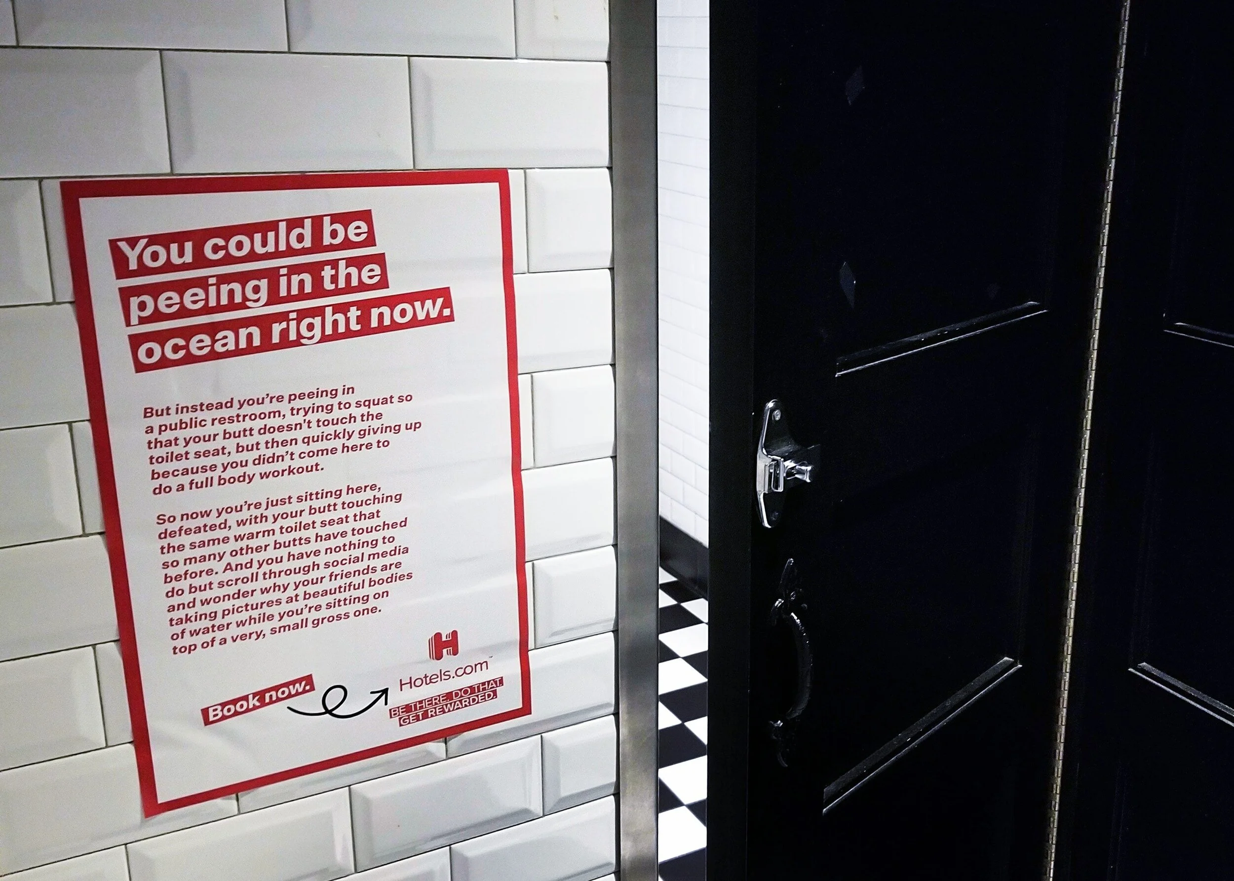 HCOM_STS_BATHROOM_v1_current.jpg