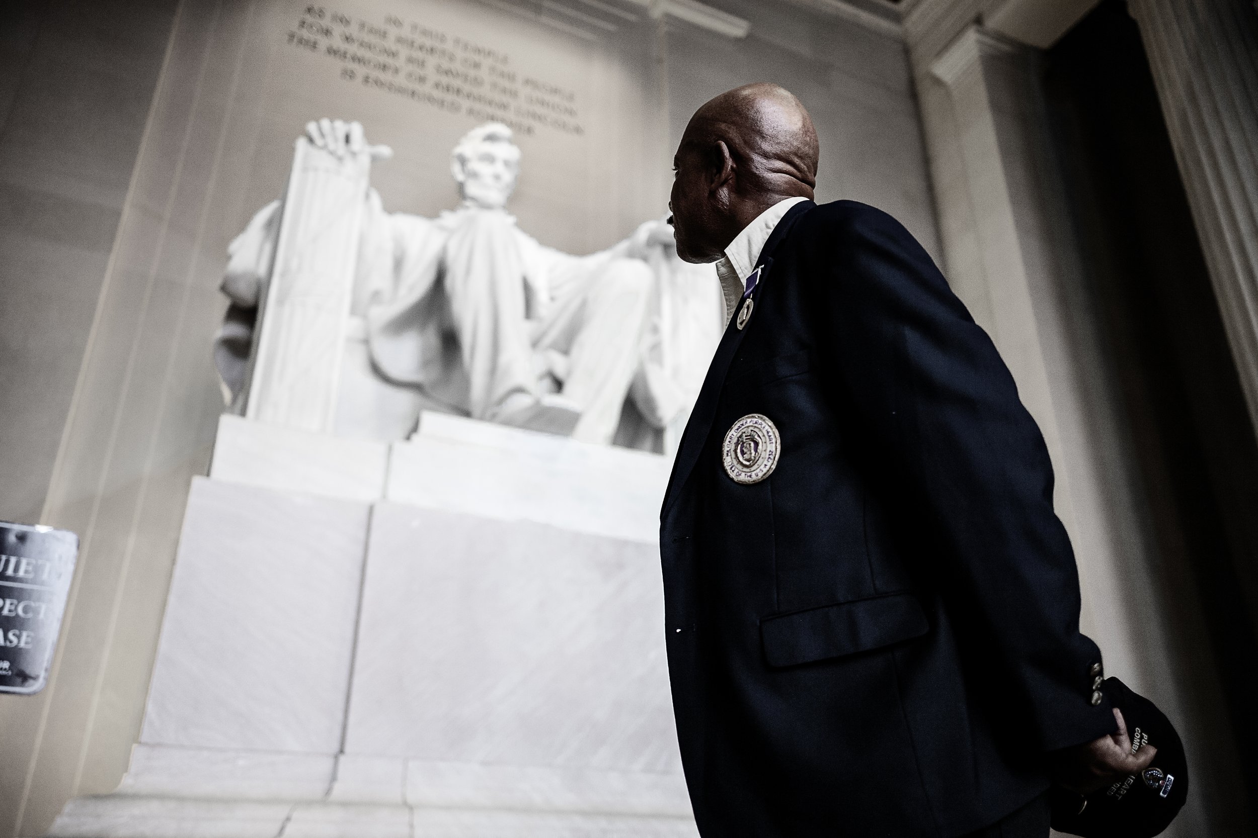 Charles_Lincoln_Back_ToUs_L1009973-1.jpg